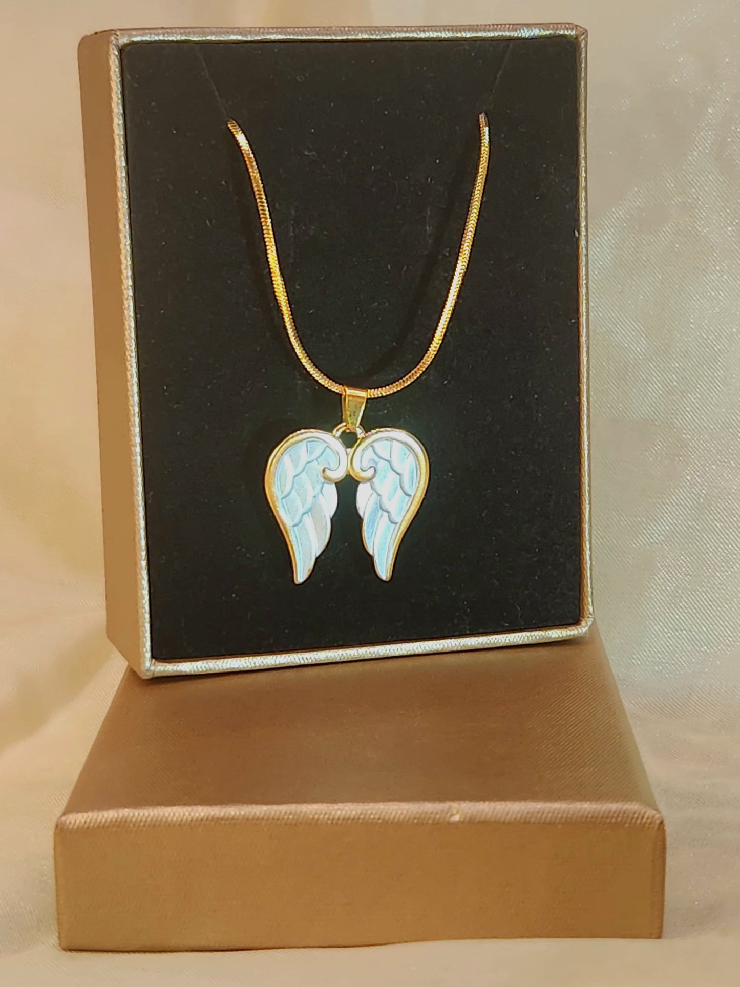 Women's Jewelry_ "Wings Chain"