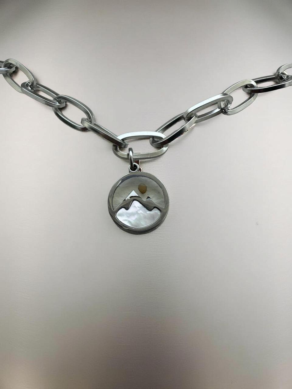 Women's Jewelry_ "Faith That Moves Mountains"