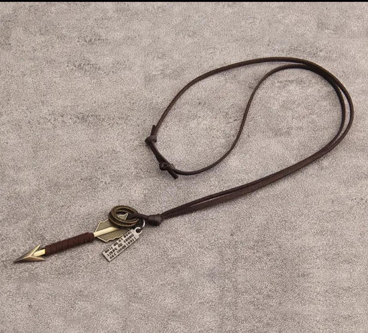 Men's Jewelry_ "Arrow pendant"