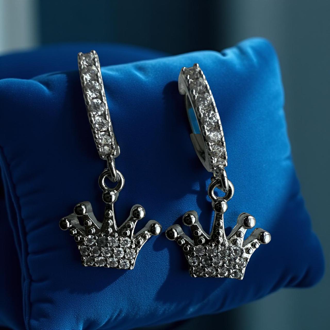 Women's Jewelry_ "Crown Earrings"