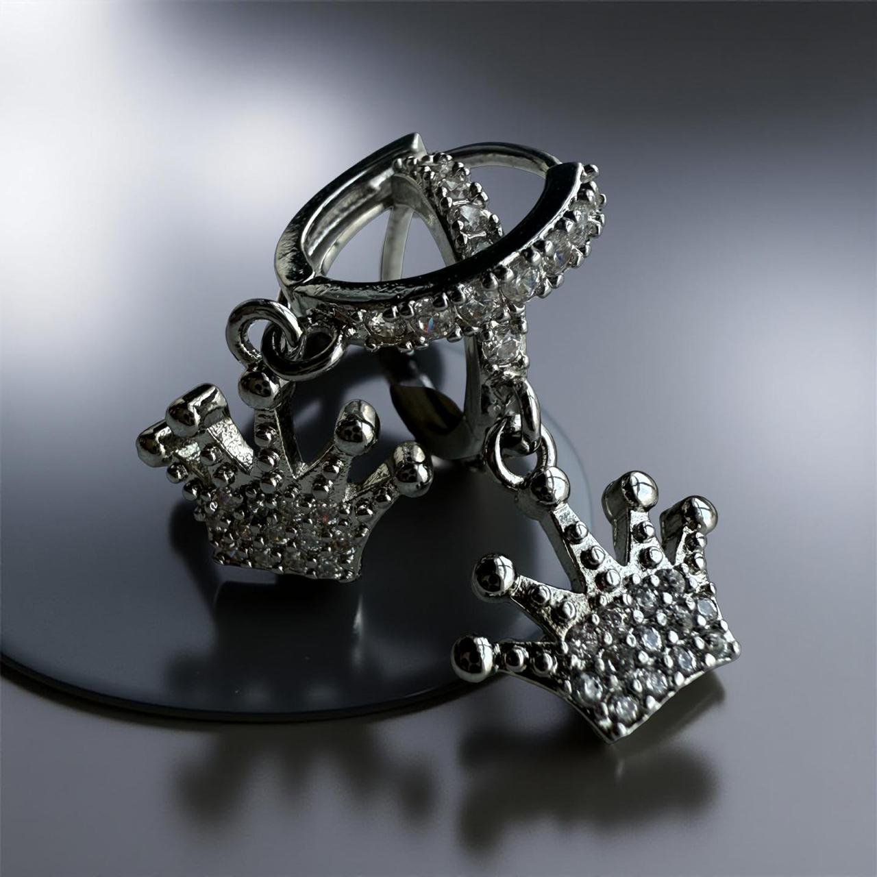 Women's Jewelry_ "Crown Earrings"