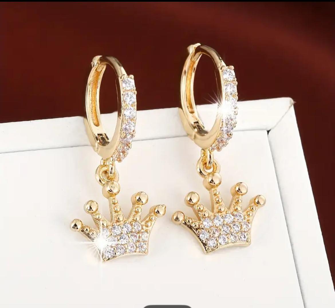 Women's Jewelry_ "Crown Earrings"